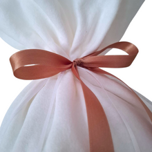 Lade das Bild in den Galerie-Viewer, SCHULTÜTE "Dinosaurier" personalisiert m. Namen grün/weiß Stoff - 70 cm mit Rohling