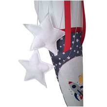 Lade das Bild in den Galerie-Viewer, SCHULTÜTE "Rakete" personalisiert m. Namen blau/weiß Stoff - 70 cm mit Rohling