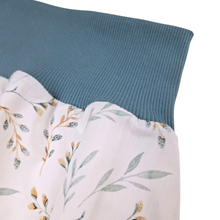 Lade das Bild in den Galerie-Viewer, STRAMPELSACK "Weidenkätzchen"