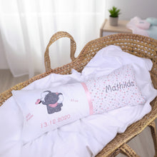 Lade das Bild in den Galerie-Viewer, GEBURTSKISSEN mit Echtmaßen und Gewicht „Elefant“