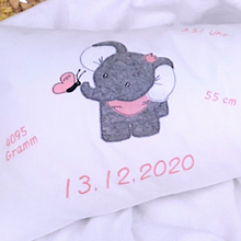 Lade das Bild in den Galerie-Viewer, GEBURTSKISSEN mit Echtmaßen und Gewicht „Elefant“
