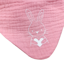 Lade das Bild in den Galerie-Viewer, BABY GESCHENKSET Halstücher "Musselin" mit Motiv & Namen mit Geschenkbox zur Geburt oder Taufe personalisiert