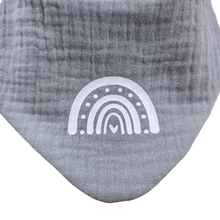 Lade das Bild in den Galerie-Viewer, BABY GESCHENKSET Halstücher "Musselin" mit Motiv & Namen mit Geschenkbox zur Geburt oder Taufe personalisiert