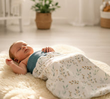 Lade das Bild in den Galerie-Viewer, STRAMPELSACK "Weidenkätzchen"