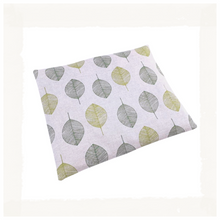 Lade das Bild in den Galerie-Viewer, WÄRMEKISSEN "Blätter" 30 x 25 cm