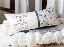 Lade das Bild in den Galerie-Viewer, GEBURTSKISSEN mit Echtmaßen und Gewicht „Piraten“