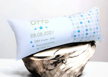 Lade das Bild in den Galerie-Viewer, GEBURTSKISSEN mit Echtmaßen und Gewicht „Sterne" - Farbwahl