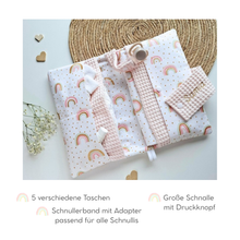 Lade das Bild in den Galerie-Viewer, WINDELTASCHE &quot;Regenbogen&quot; mit Wickeldecke &amp; Wunschnamen
