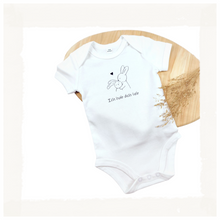 Lade das Bild in den Galerie-Viewer, BABYBODY kurzarm weiß &quot;Ich hab dich lieb&quot; - personalisierbar
