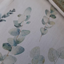 Laden und Abspielen von Videos im Galerie-Viewer, BABYDECKE mit Waffelpique "Eukalyptus"
