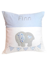 Lade das Bild in den Galerie-Viewer, KUSCHELKISSEN &quot;Elefant&quot; mit Innenkissen - personalisierbar
